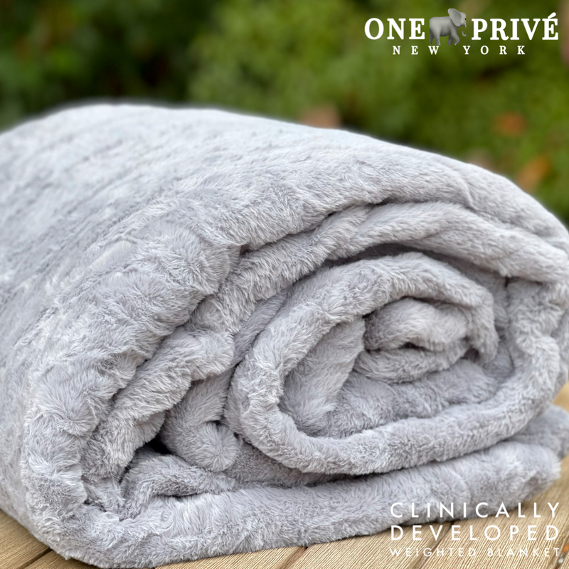 Weighted Blanket | Clinically Developed | Double Sided Rabbit Faux Fur | Queen (60x80) 20 lbs.